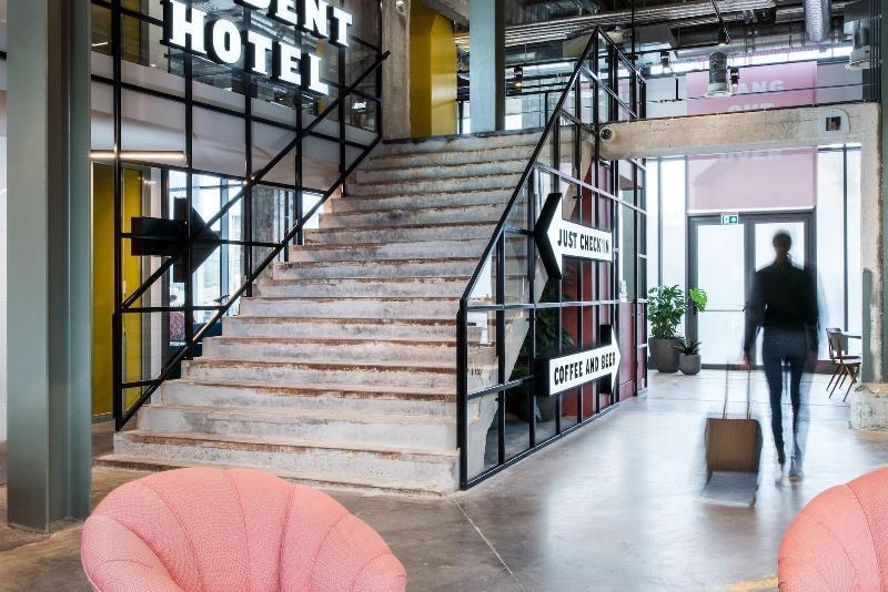 Hotel The Social Hub Maastricht Exterior foto